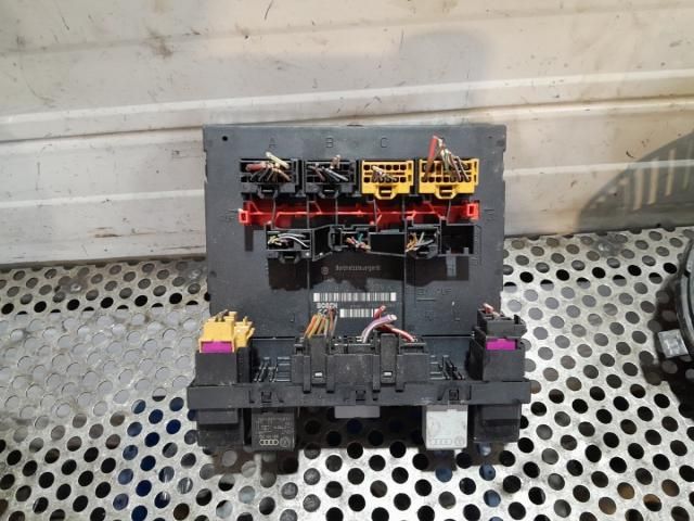 bontott AUDI A3 Komfort Elektronika