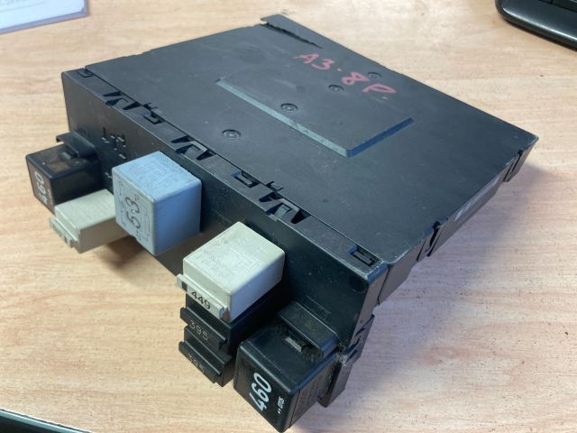 bontott AUDI A3 Komfort Elektronika