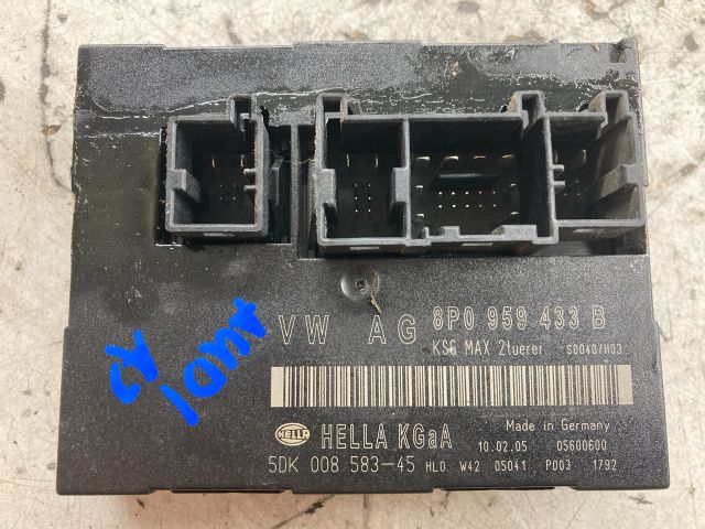 bontott AUDI A3 Komfort Elektronika