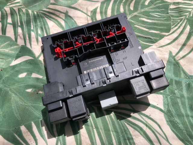 bontott AUDI A3 Komfort Elektronika