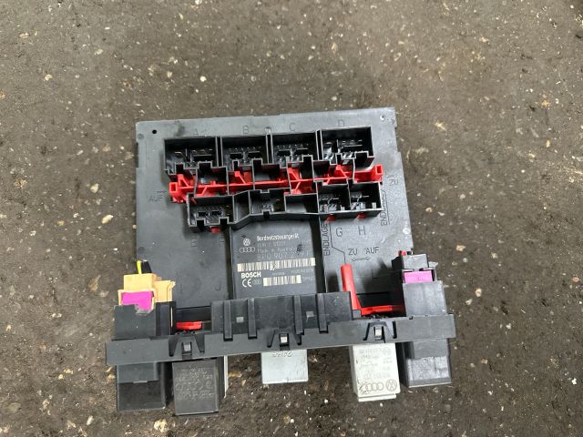 bontott AUDI A3 Komfort Elektronika