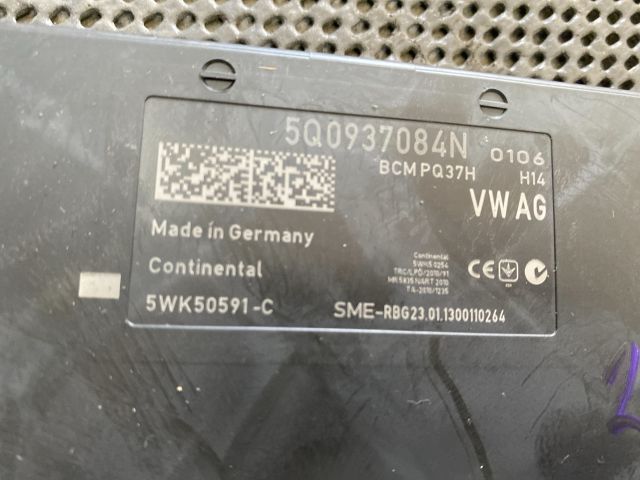 bontott AUDI A3 Komfort Elektronika