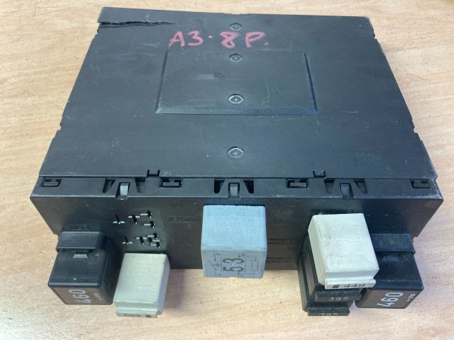 bontott AUDI A3 Komfort Elektronika