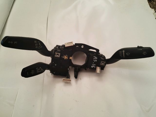 bontott AUDI A3 Komplett Kormánykapcsoló (Bajuszkapcsoló)