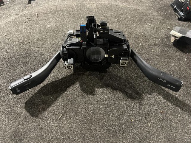 bontott AUDI A3 Komplett Kormánykapcsoló (Bajuszkapcsoló)