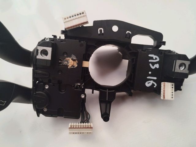 bontott AUDI A3 Komplett Kormánykapcsoló (Bajuszkapcsoló)