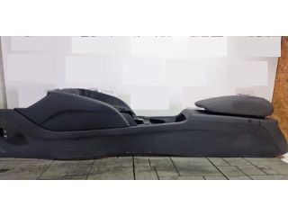 bontott AUDI A3 Könyöklő