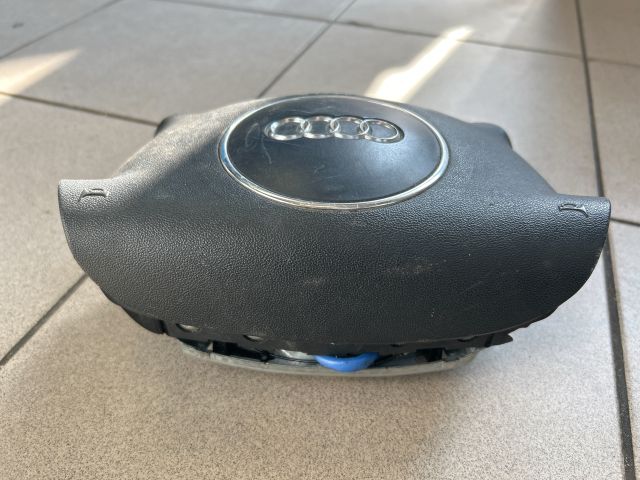 bontott AUDI A3 Kormánylégzsák