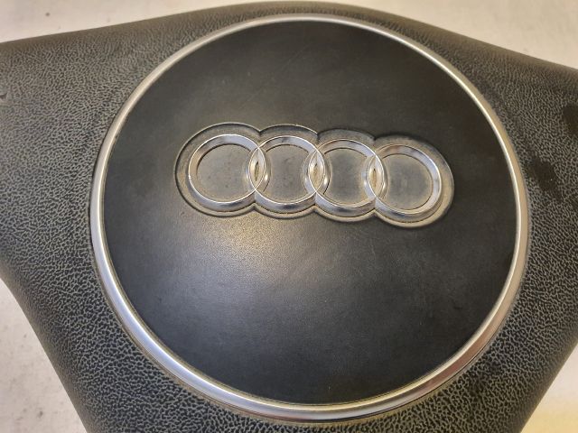 bontott AUDI A3 Kormánylégzsák