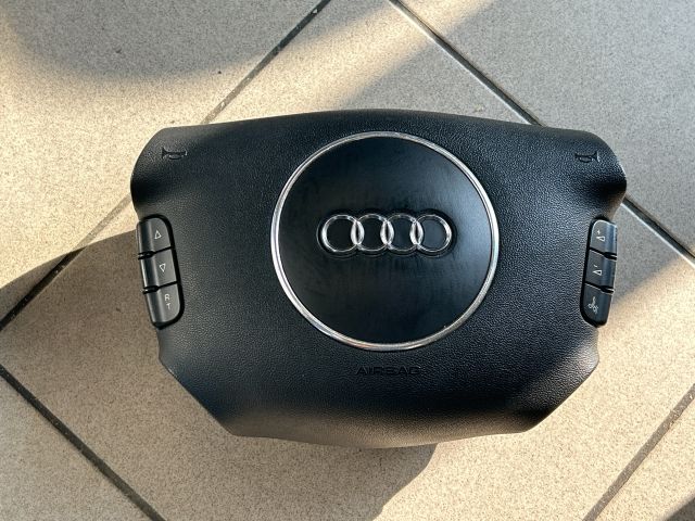 bontott AUDI A3 Kormánylégzsák