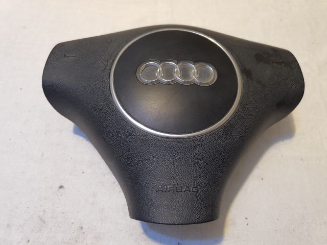 bontott AUDI A3 Kormánylégzsák