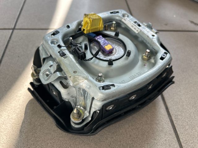 bontott AUDI A3 Kormánylégzsák