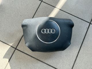 bontott AUDI A3 Kormánylégzsák