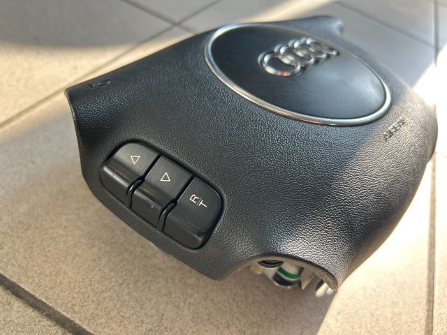 bontott AUDI A3 Kormánylégzsák