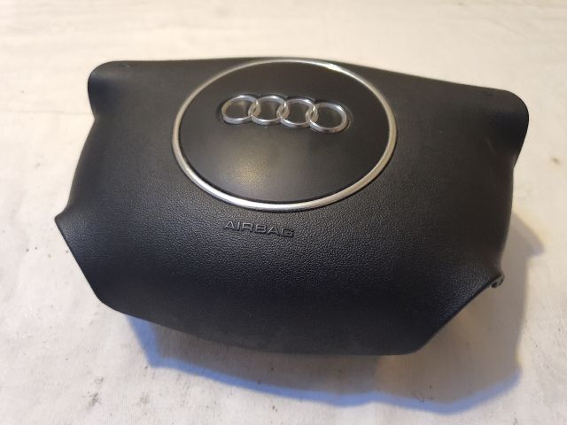 bontott AUDI A3 Kormánylégzsák