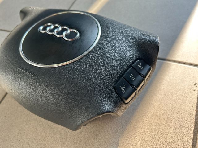 bontott AUDI A3 Kormánylégzsák