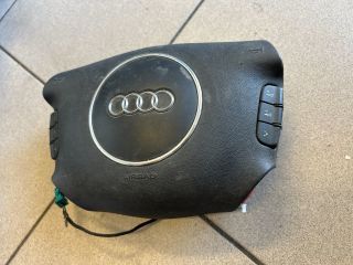 bontott AUDI A3 Kormánylégzsák