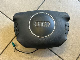 bontott AUDI A3 Kormánylégzsák