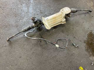 bontott AUDI A3 Kormánymű Szervós