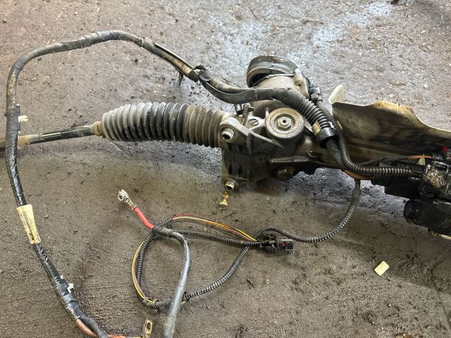 bontott AUDI A3 Kormánymű Szervós