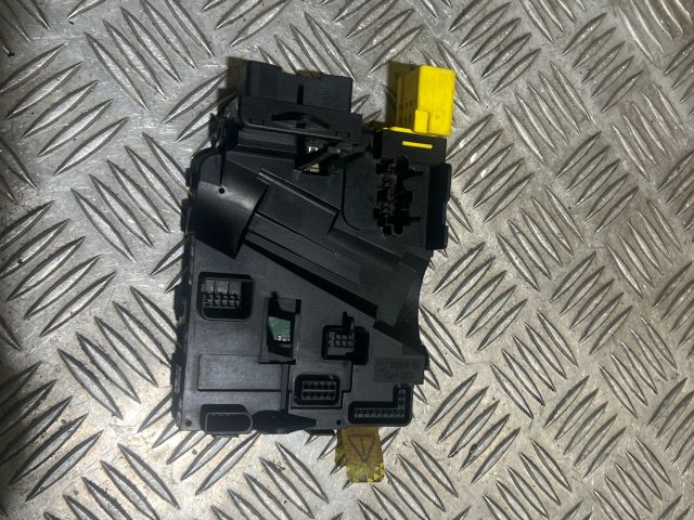 bontott AUDI A3 Kormányoszlop Vezérlő