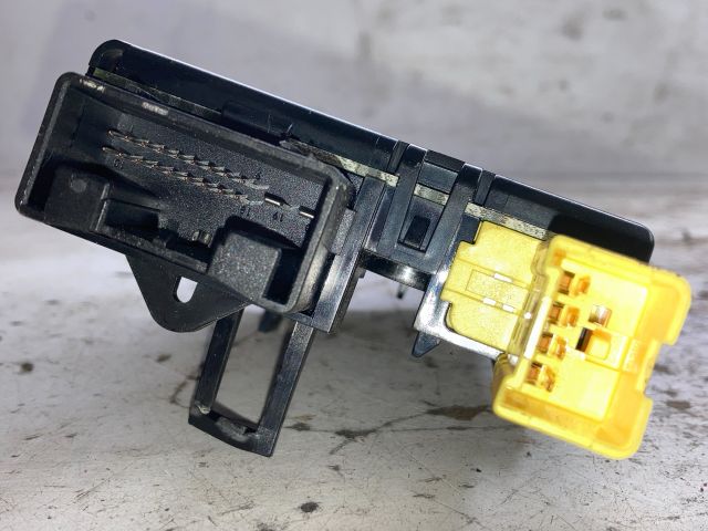 bontott AUDI A3 Kormányoszlop Vezérlő