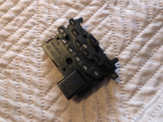 bontott AUDI A3 Kormányszög Jeladó