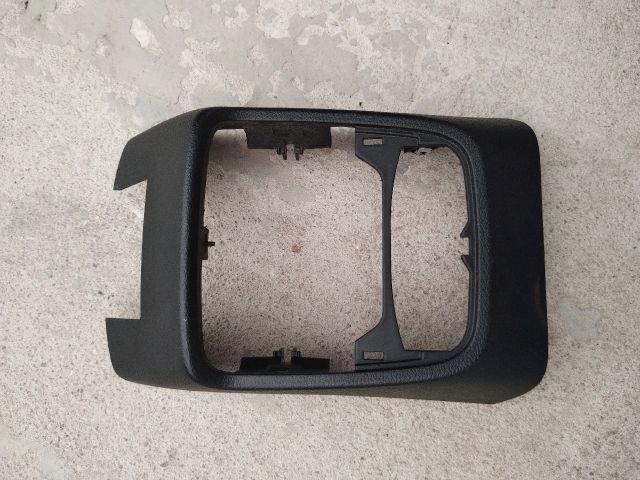 bontott AUDI A3 Középkonzol Keret