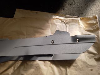 bontott AUDI A3 Középkonzol Keret