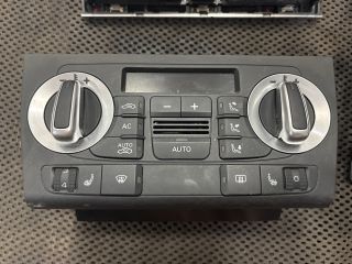 bontott AUDI A3 Középkonzol Keret