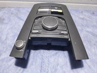 bontott AUDI A3 Középkonzol Vezérlő Panel