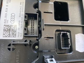 bontott AUDI A3 Középkonzol Vezérlő Panel