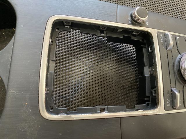 bontott AUDI A3 Középkonzol Vezérlő Panel