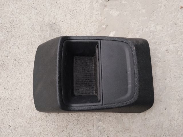 bontott AUDI A3 Középső Kardánbox Burkolat