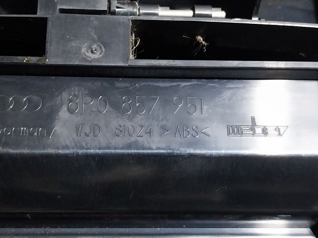 bontott AUDI A3 Középső Műszerfal Díszléc