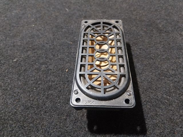 bontott AUDI A3 Középső Műszerfal Hangszóró