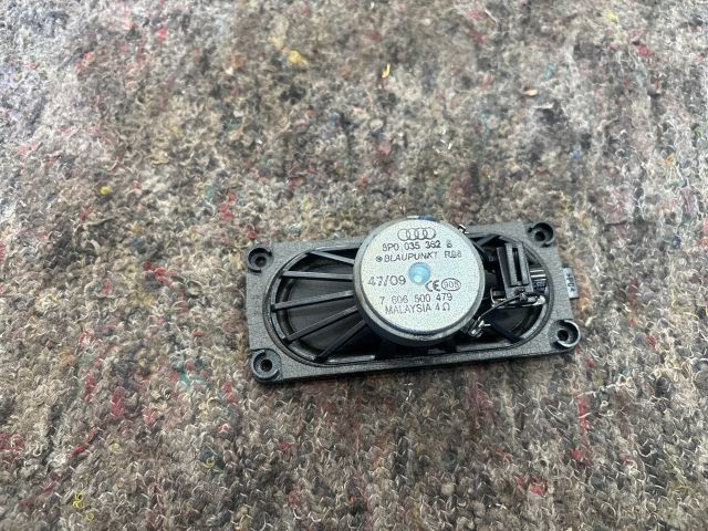 bontott AUDI A3 Középső Műszerfal Hangszóró