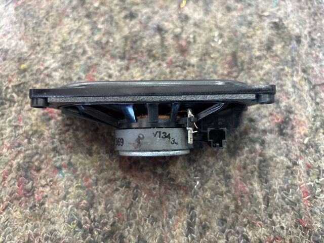 bontott AUDI A3 Középső Műszerfal Hangszóró