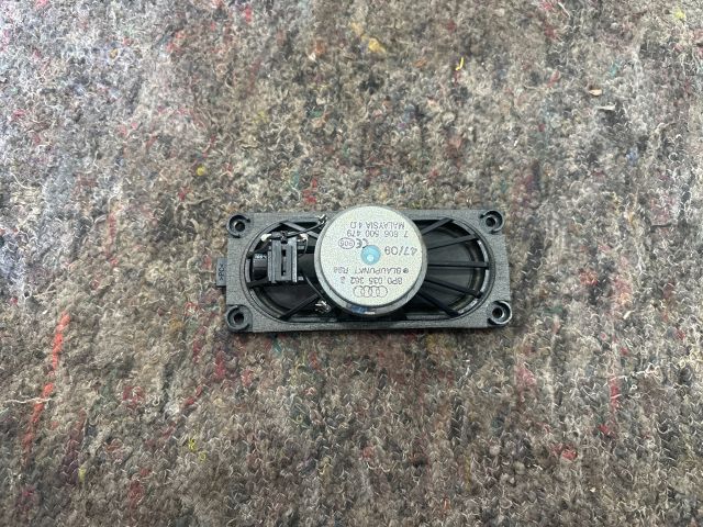 bontott AUDI A3 Középső Műszerfal Hangszóró