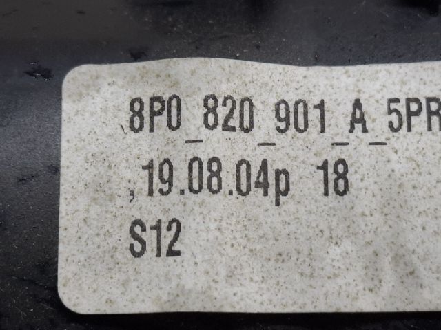 bontott AUDI A3 Középső Szellőző