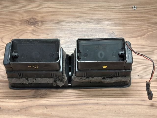 bontott AUDI A3 Középső Szellőző