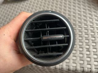 bontott AUDI A3 Középső Szellőző