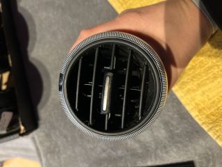 bontott AUDI A3 Középső Szellőző