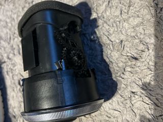 bontott AUDI A3 Középső Szellőző