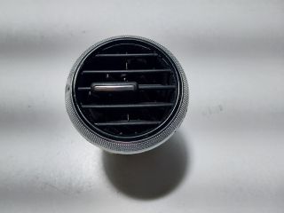 bontott AUDI A3 Középső Szellőző