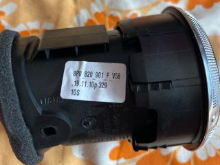 bontott AUDI A3 Középső Szellőző