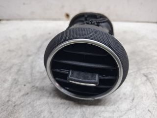 bontott AUDI A3 Középső Szellőző