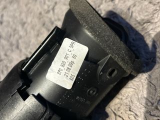 bontott AUDI A3 Középső Szellőző