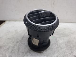 bontott AUDI A3 Középső Szellőző