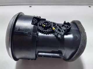 bontott AUDI A3 Középső Szellőző